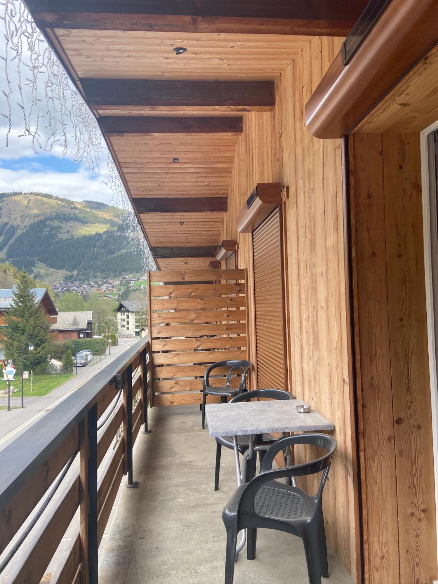 Auberge De La Dranse Châtel Exterior foto