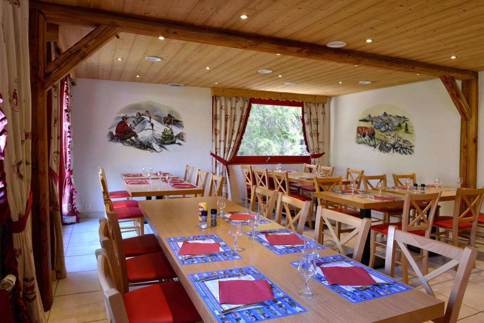 Auberge De La Dranse Châtel Exterior foto